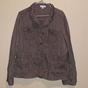 Women’s XL Jacket.